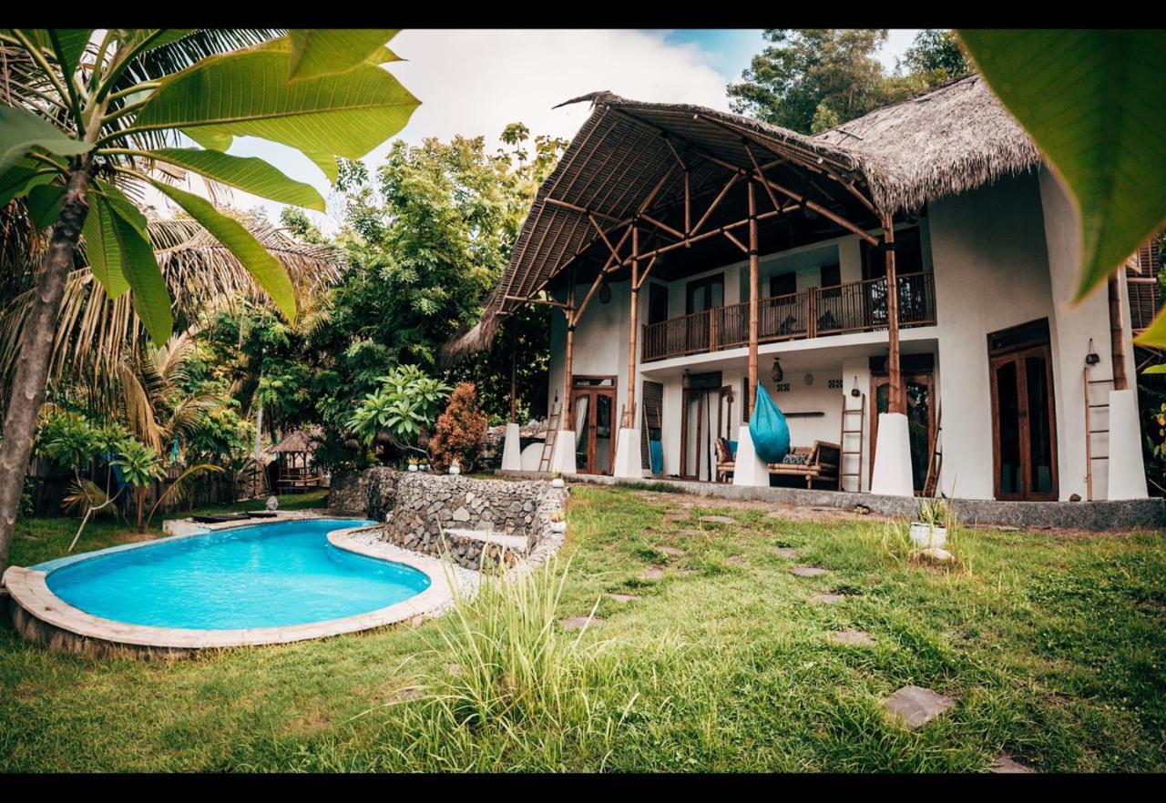 Batu Bambu Hotel Kuta  Екстериор снимка