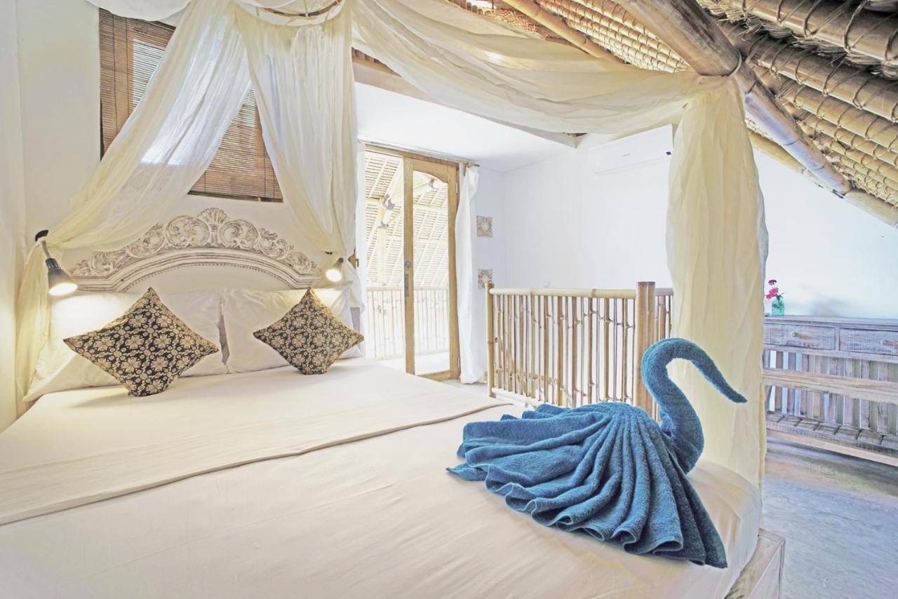 Batu Bambu Hotel Kuta  Стая снимка