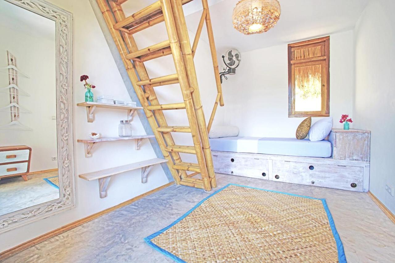 Batu Bambu Hotel Kuta  Екстериор снимка