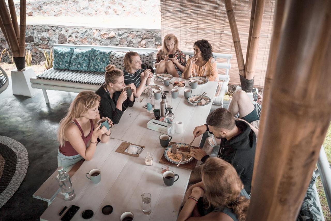 Batu Bambu Hotel Kuta  Екстериор снимка